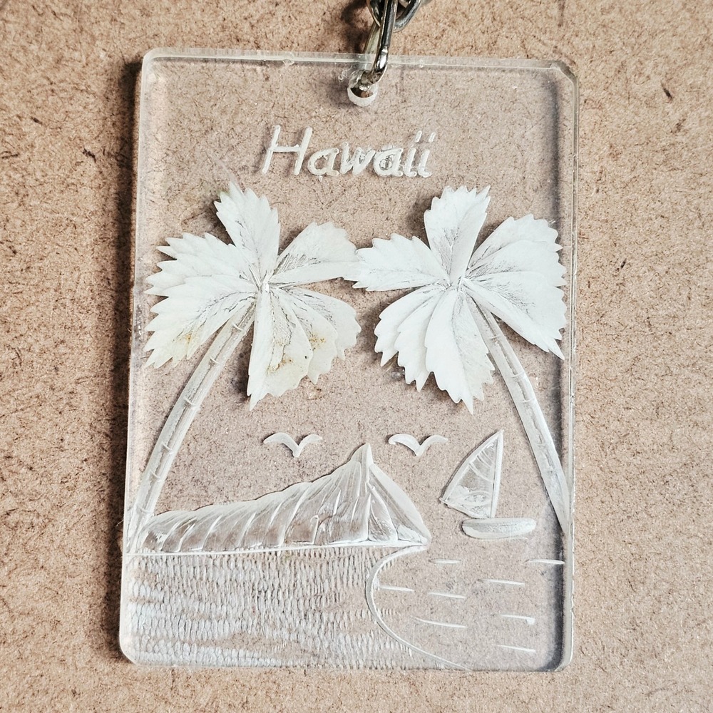 Vintage Hawaii Keychain Clear Etched Acrylic Palm‎ Trees Sailboat Retro Souvenir